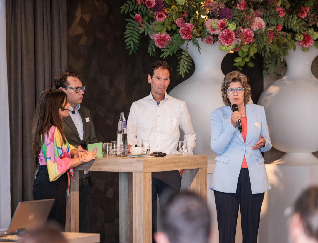 Panel tijdens bijeenkomst